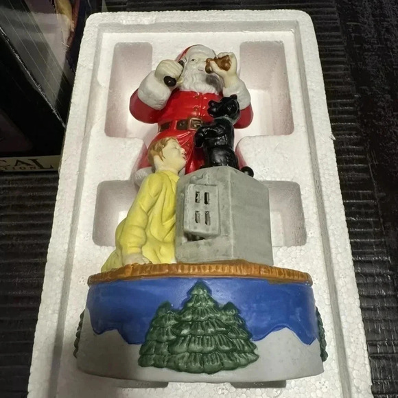 Coca Cola Musical Collection 1996 Coke Santa Christmas Town Square Collection - Picture 5 of 6